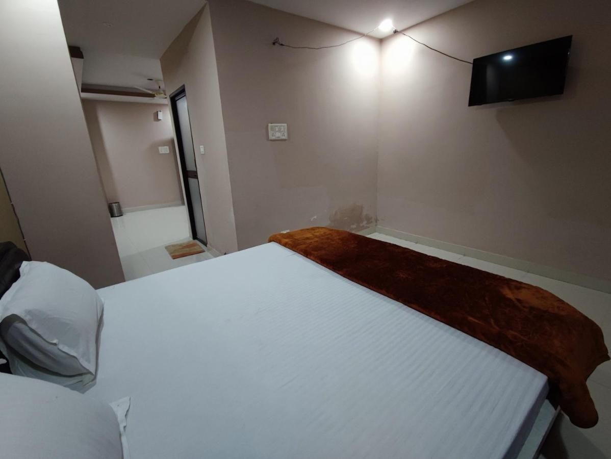 Hotel Kanha Shyam Madhubani Екстер'єр фото