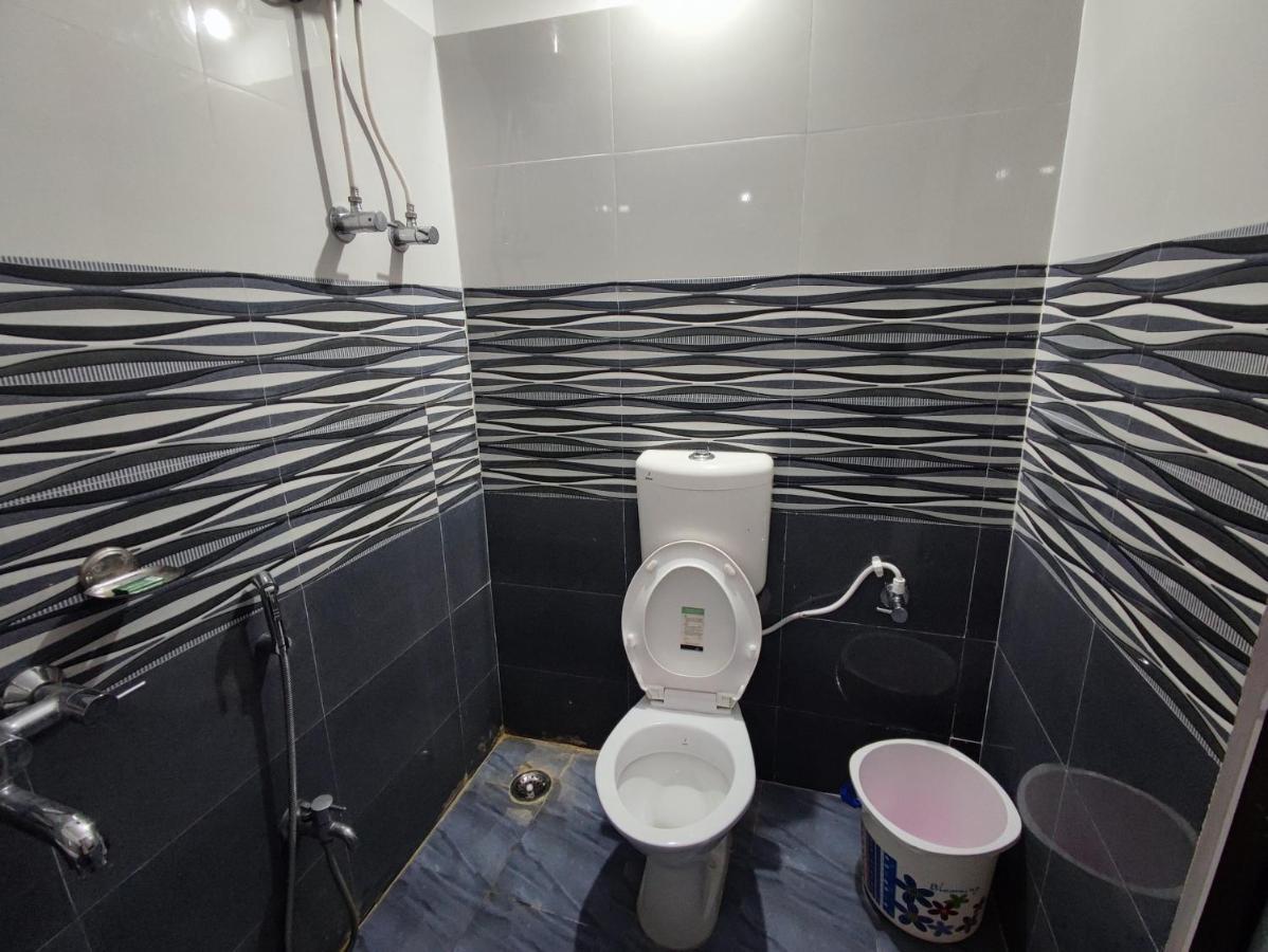 Hotel Kanha Shyam Madhubani Екстер'єр фото